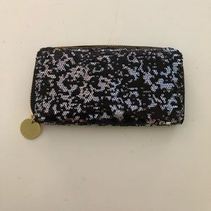 Sequin wallet NWOT